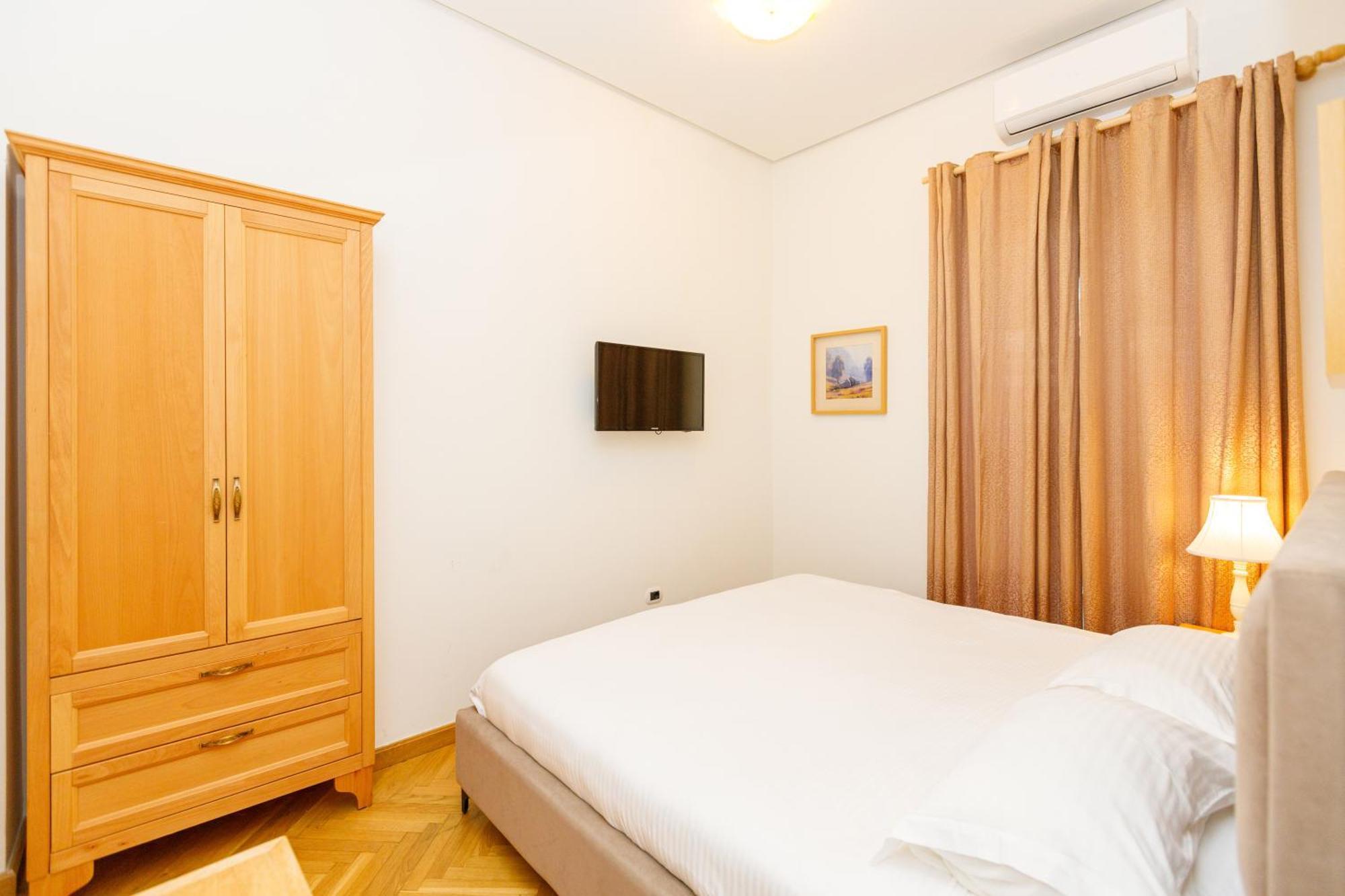 Le Palazzine Hotel Vlorë Екстериор снимка