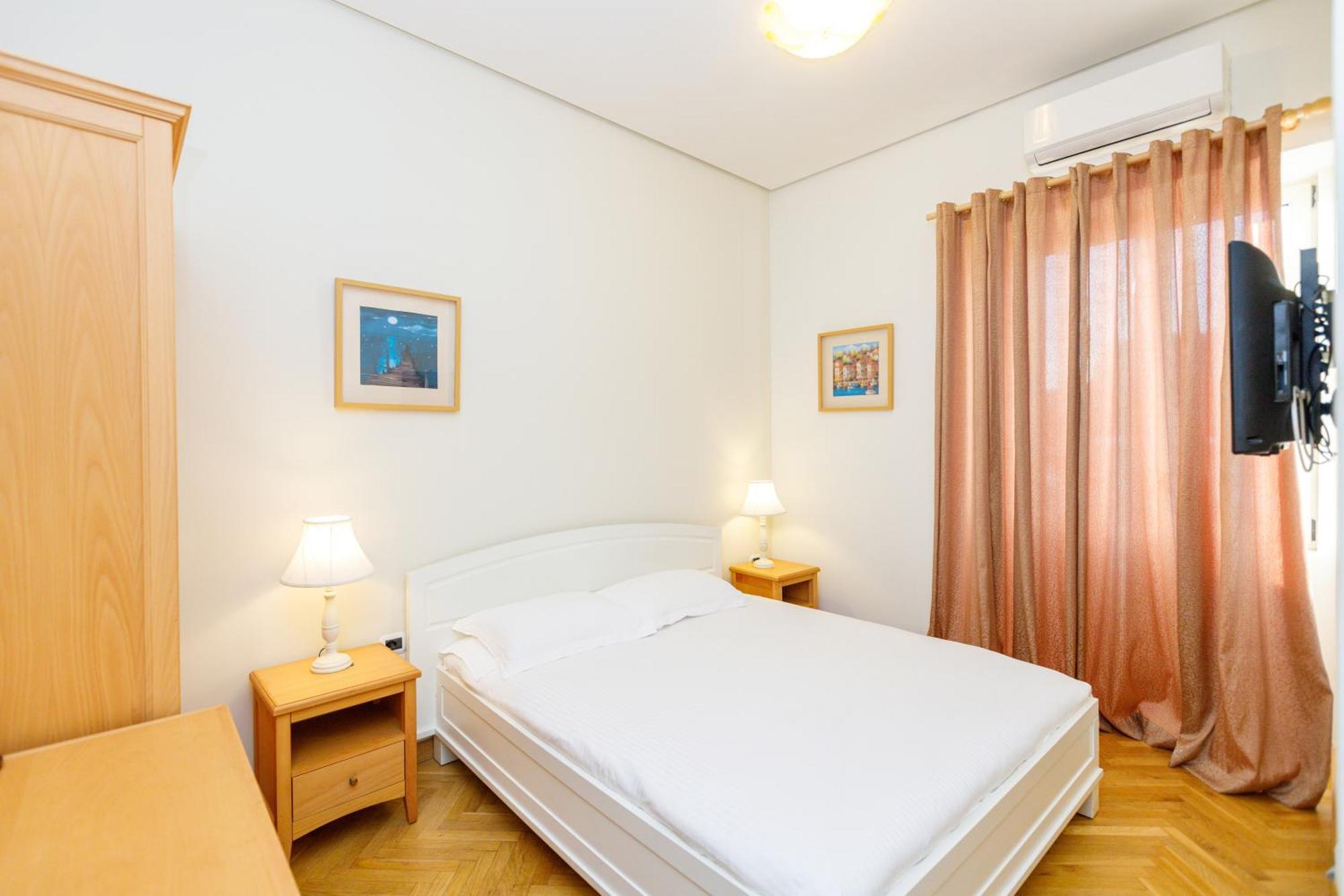 Le Palazzine Hotel Vlorë Екстериор снимка