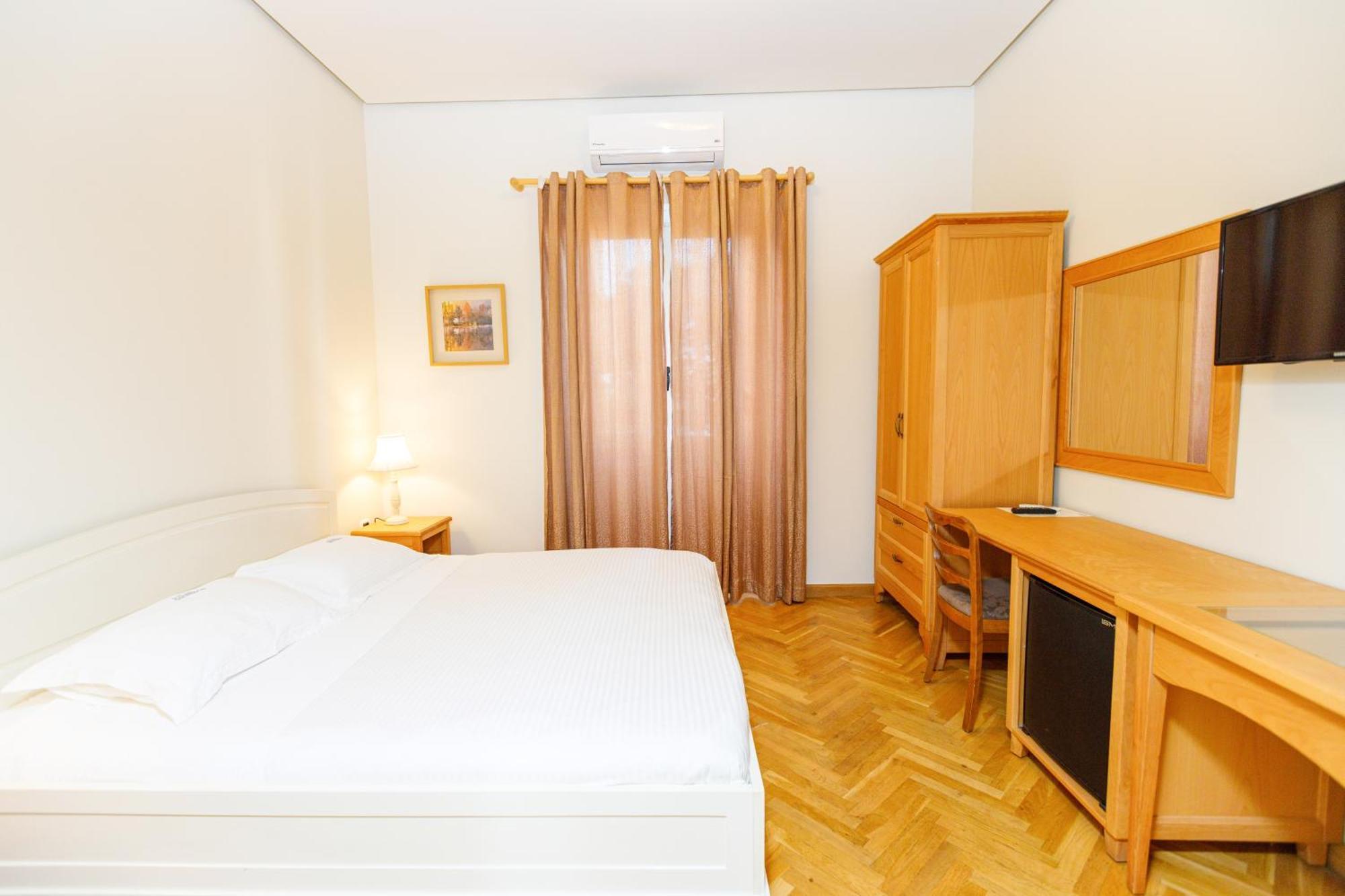 Le Palazzine Hotel Vlorë Екстериор снимка