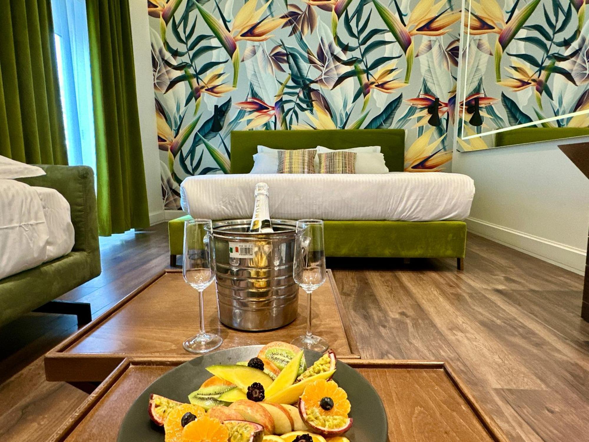 Le Palazzine Hotel Vlorë Екстериор снимка