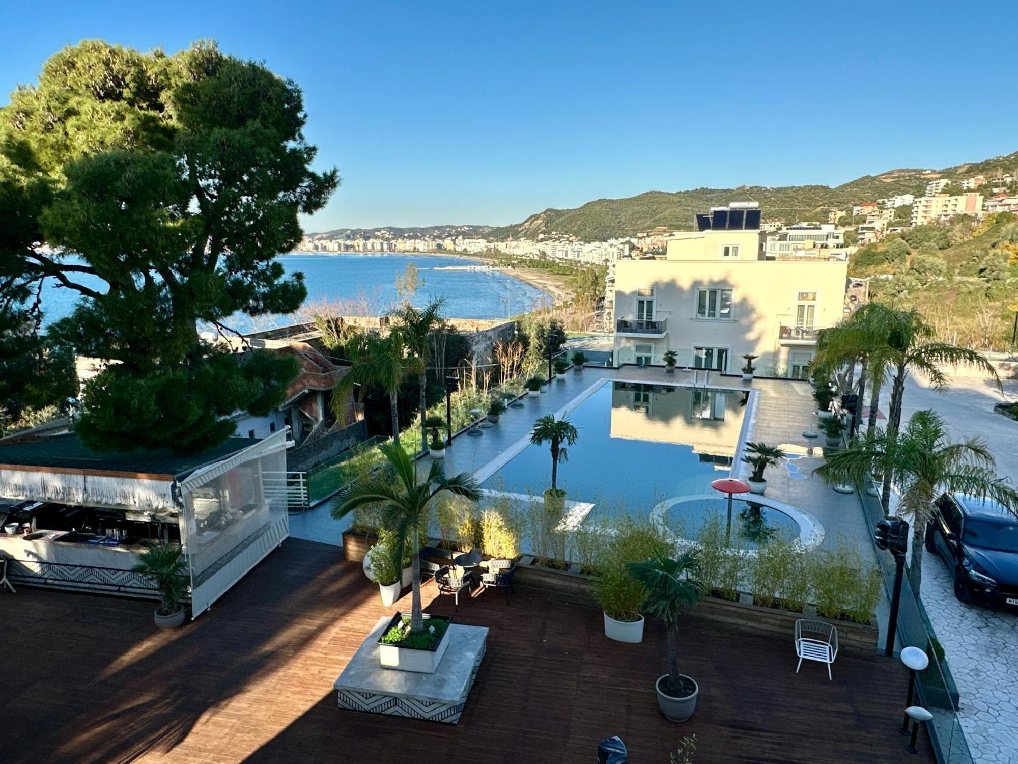 Le Palazzine Hotel Vlorë Екстериор снимка