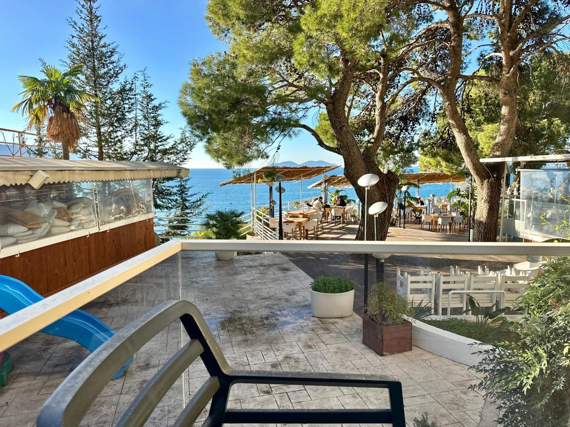 Le Palazzine Hotel Vlorë Екстериор снимка